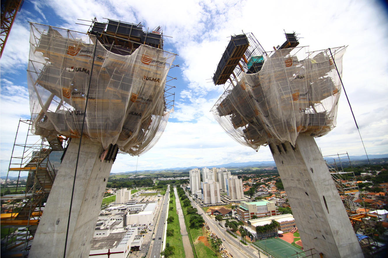 ULMA engineering solutions on the emblematic Arch of Innovation bridge, Brazil